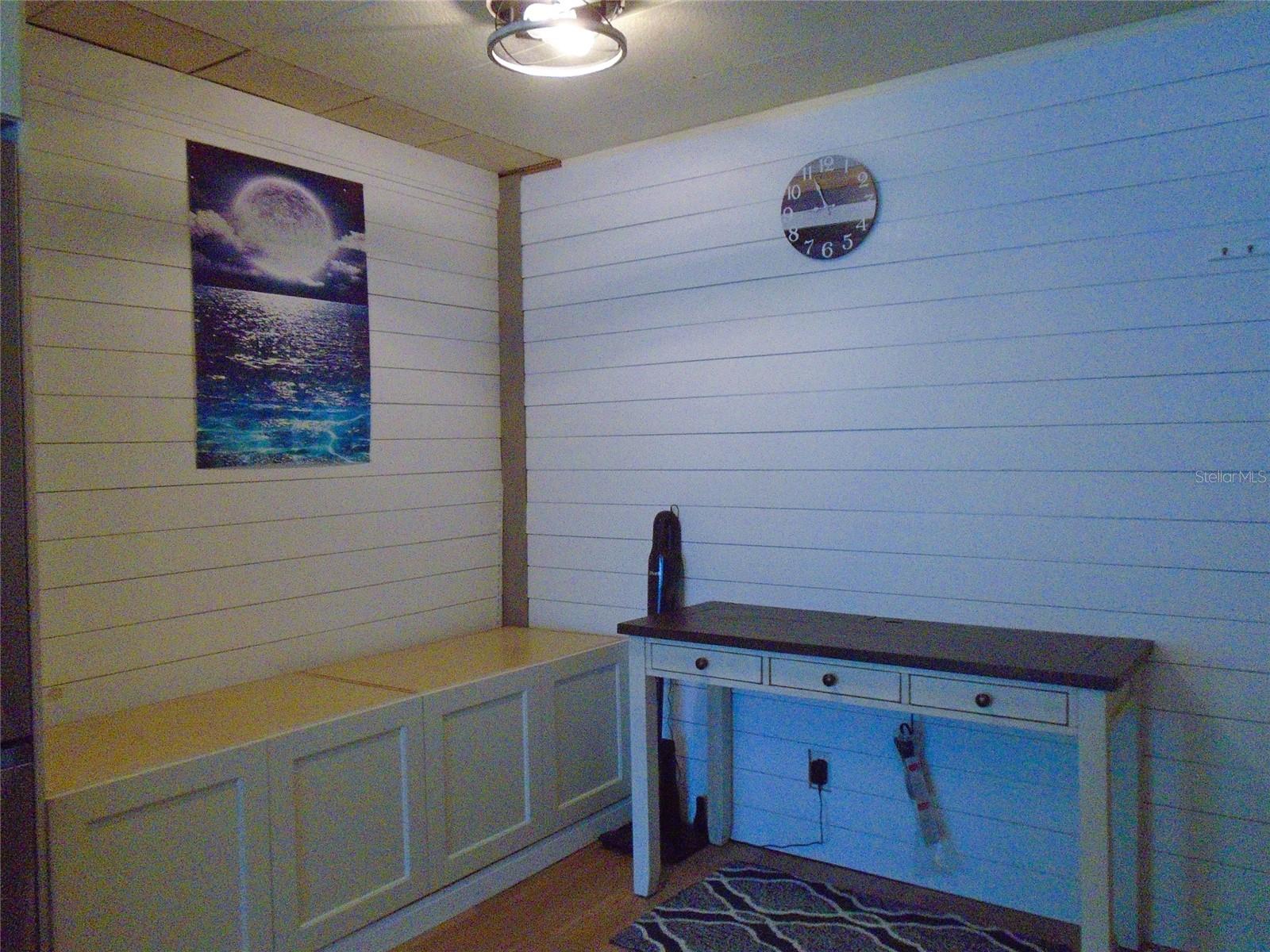 TB8383736 Property Photo