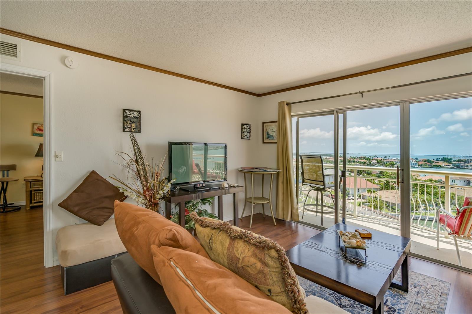 4900 BRITTANY DR S #910, ST PETERSBURG, FL, 33715