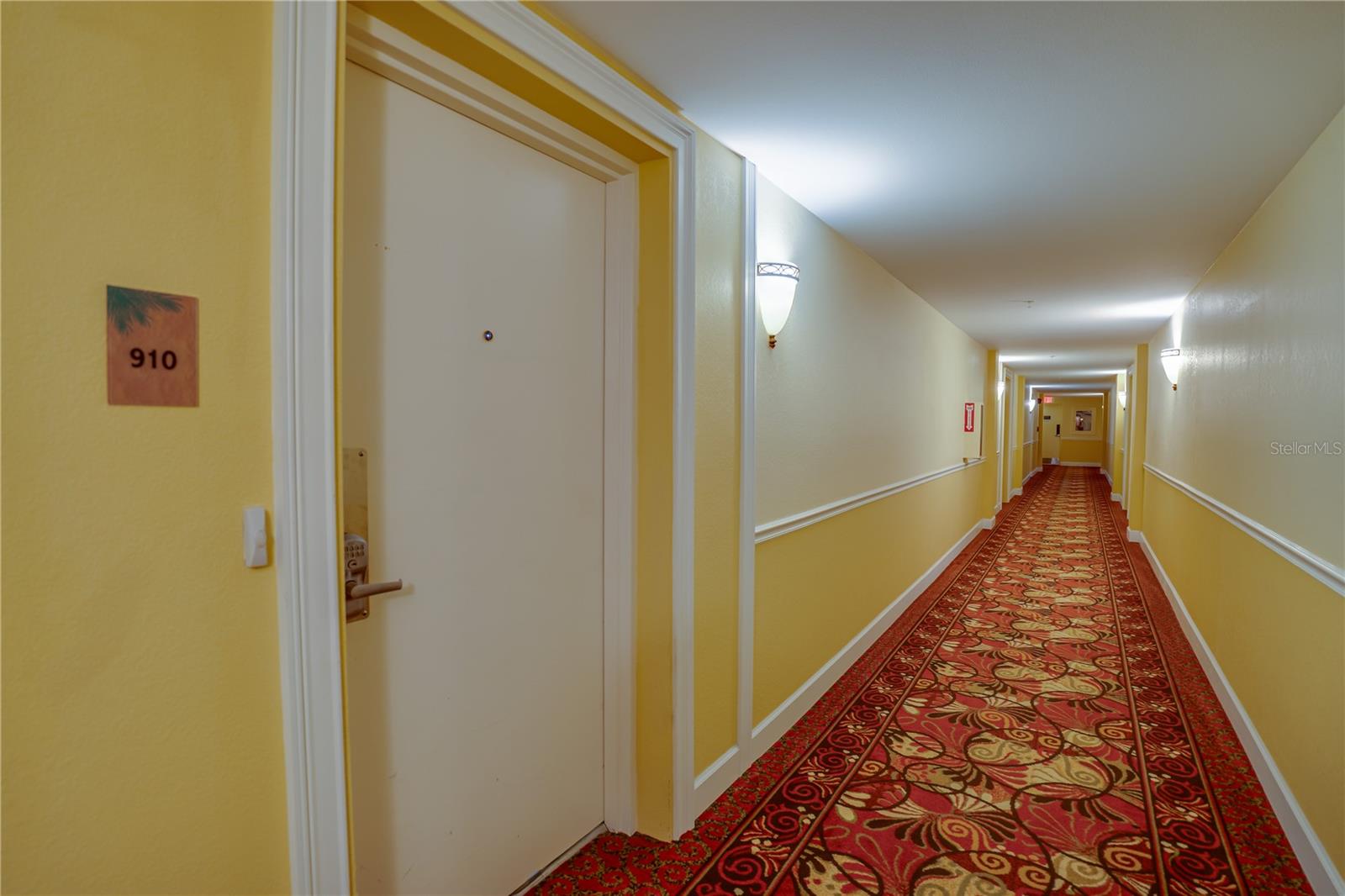 4900 BRITTANY DR S #910, ST PETERSBURG, FL, 33715