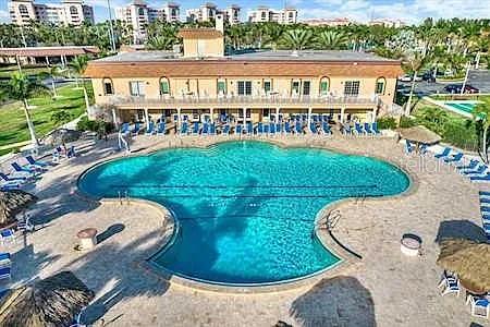 4900 BRITTANY DR S #910, ST PETERSBURG, FL, 33715