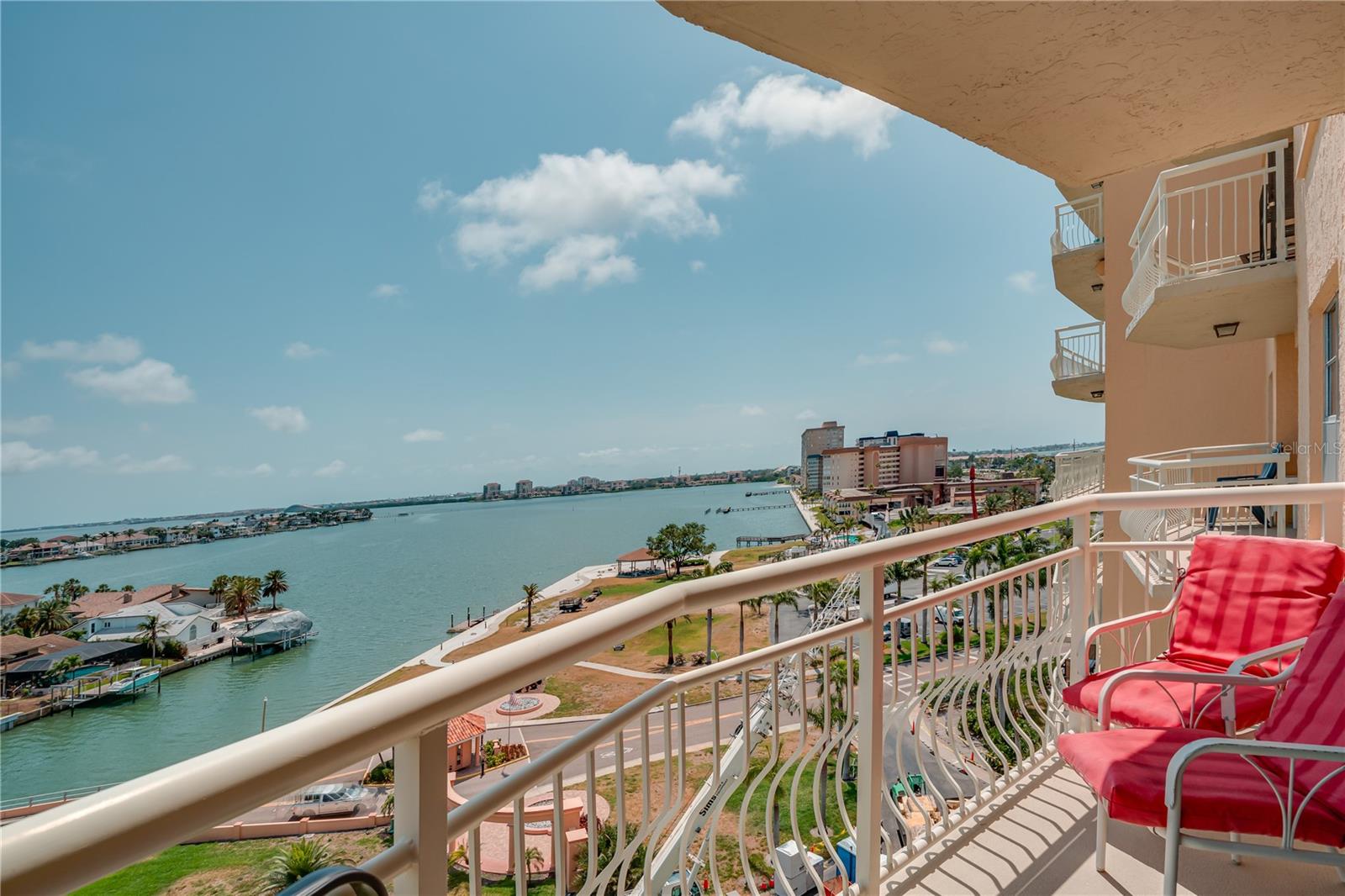 4900 BRITTANY DR S #910, ST PETERSBURG, FL, 33715