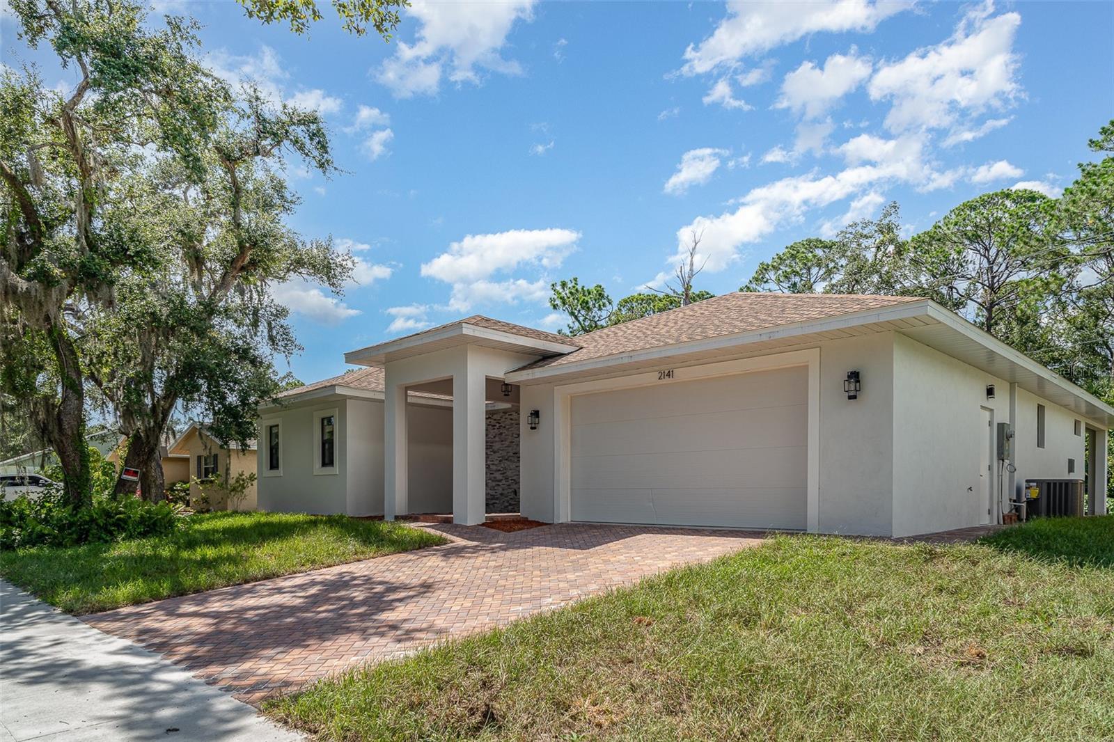 A4651930 Property Photo