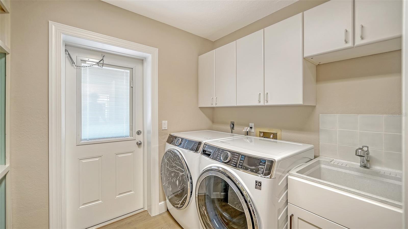 878 FREELING DR, SARASOTA, FL, 34242