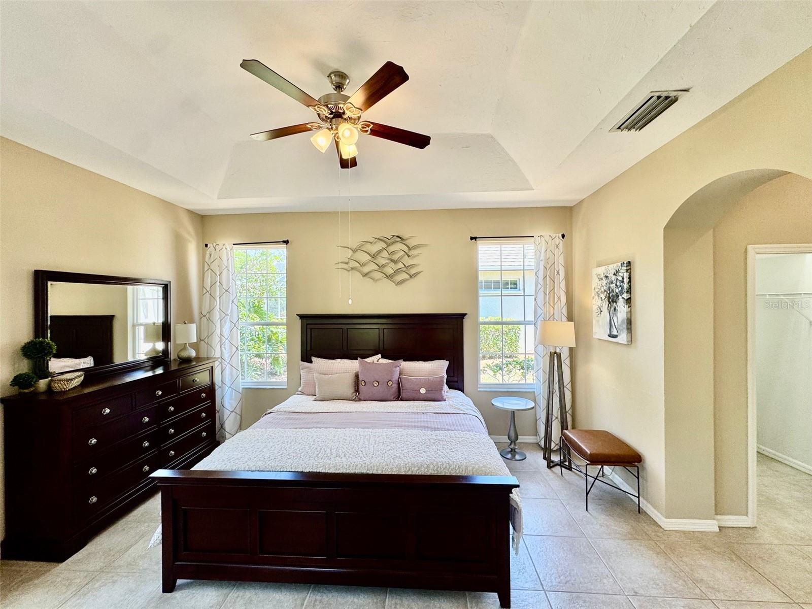 7330 KENSINGTON CT, UNIVERSITY PARK, FL, 34201