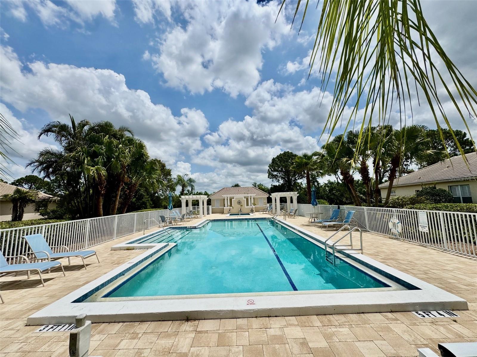 7330 KENSINGTON CT, UNIVERSITY PARK, FL, 34201