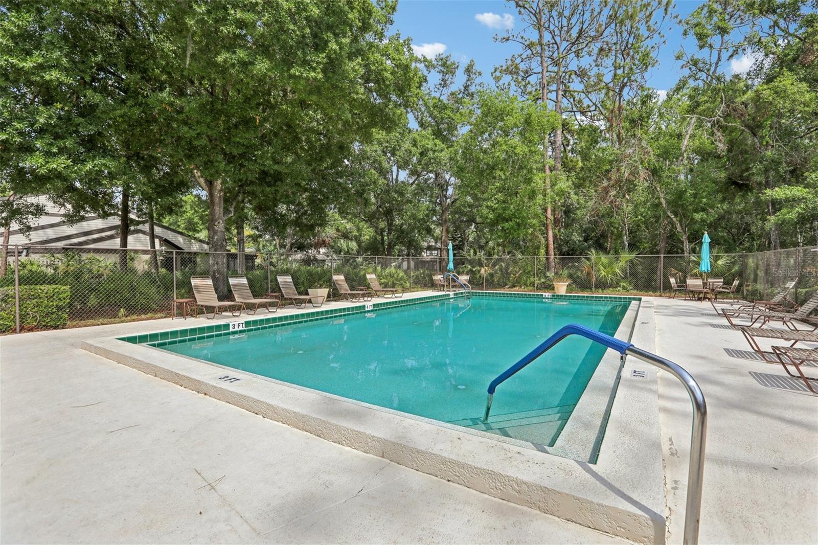 330 WOODS LANDING TRAIL, OLDSMAR, FL, 34677