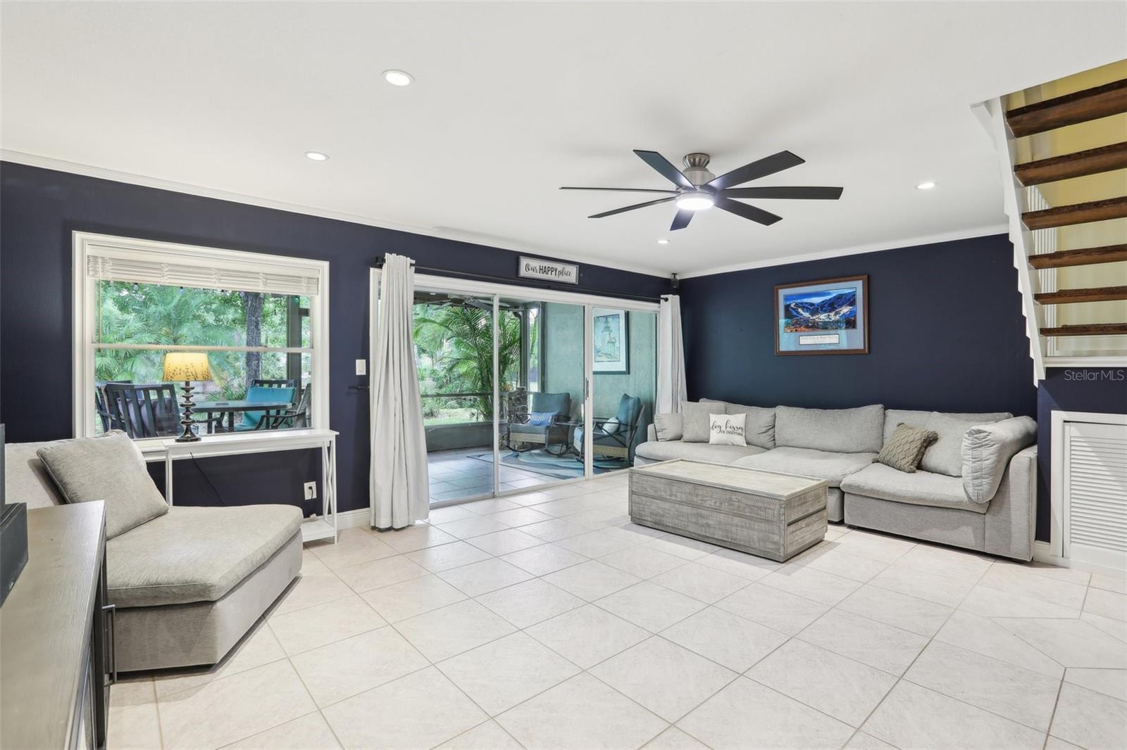 330 WOODS LANDING TRAIL, OLDSMAR, FL, 34677