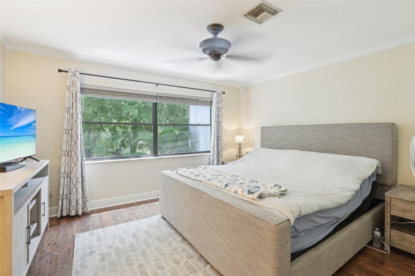 330 WOODS LANDING TRAIL, OLDSMAR, FL, 34677