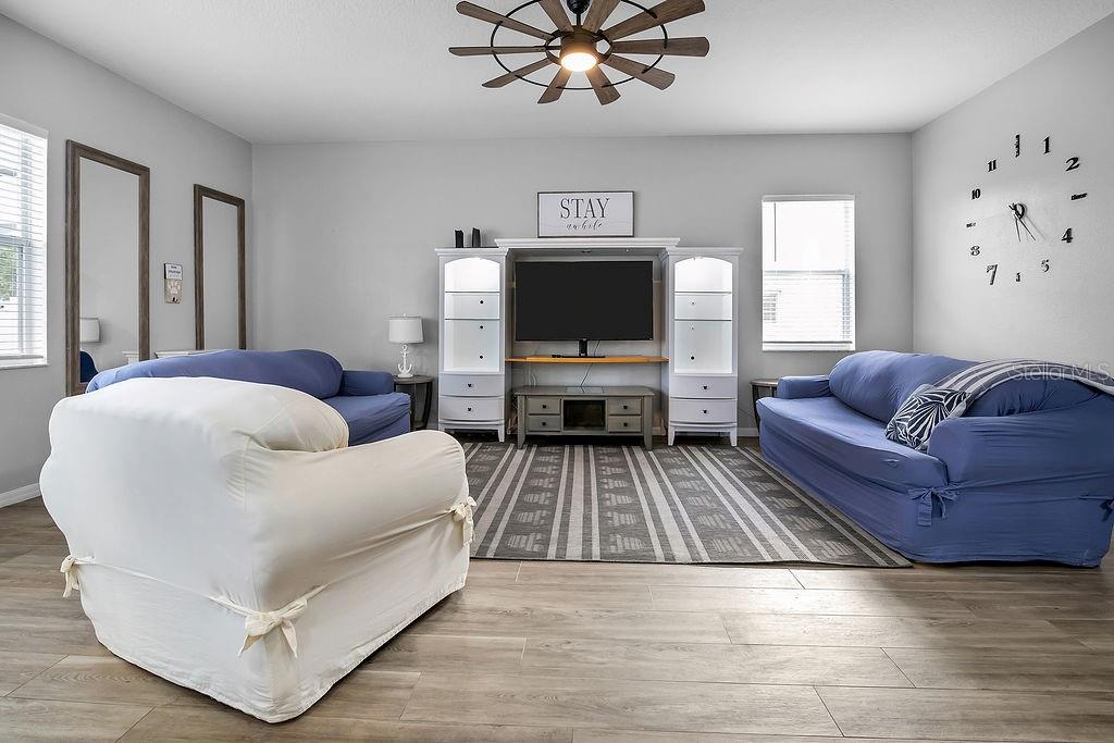 111 BONVILLE DR, DAVENPORT, FL, 33897