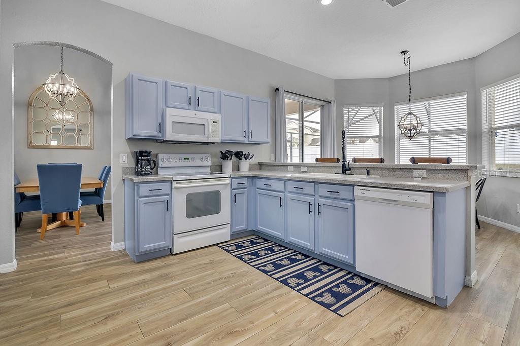 111 BONVILLE DR, DAVENPORT, FL, 33897