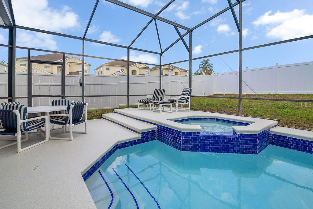 111 BONVILLE DR, DAVENPORT, FL, 33897