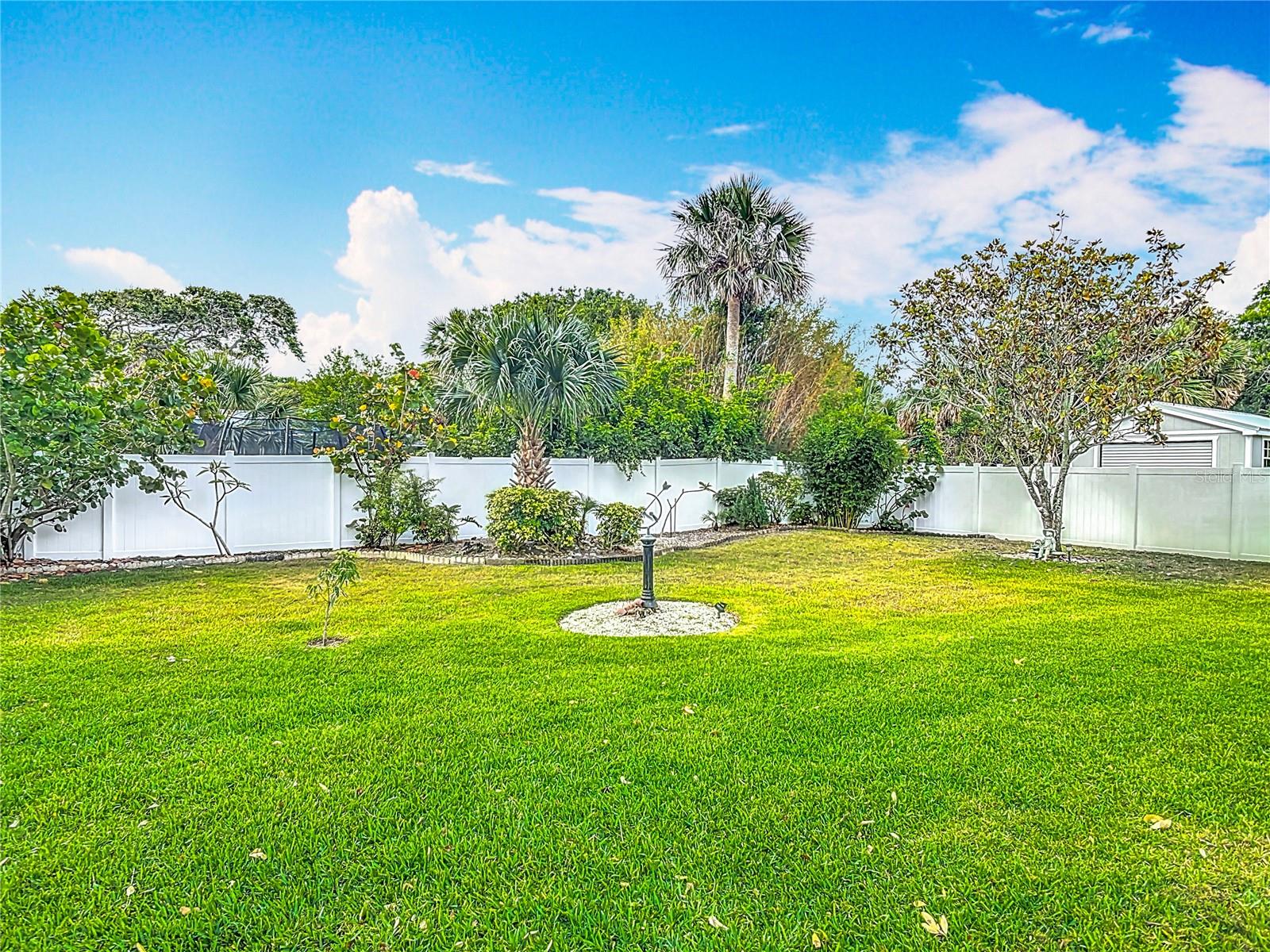 805 E 15TH AVE, NEW SMYRNA BEACH, FL, 32169