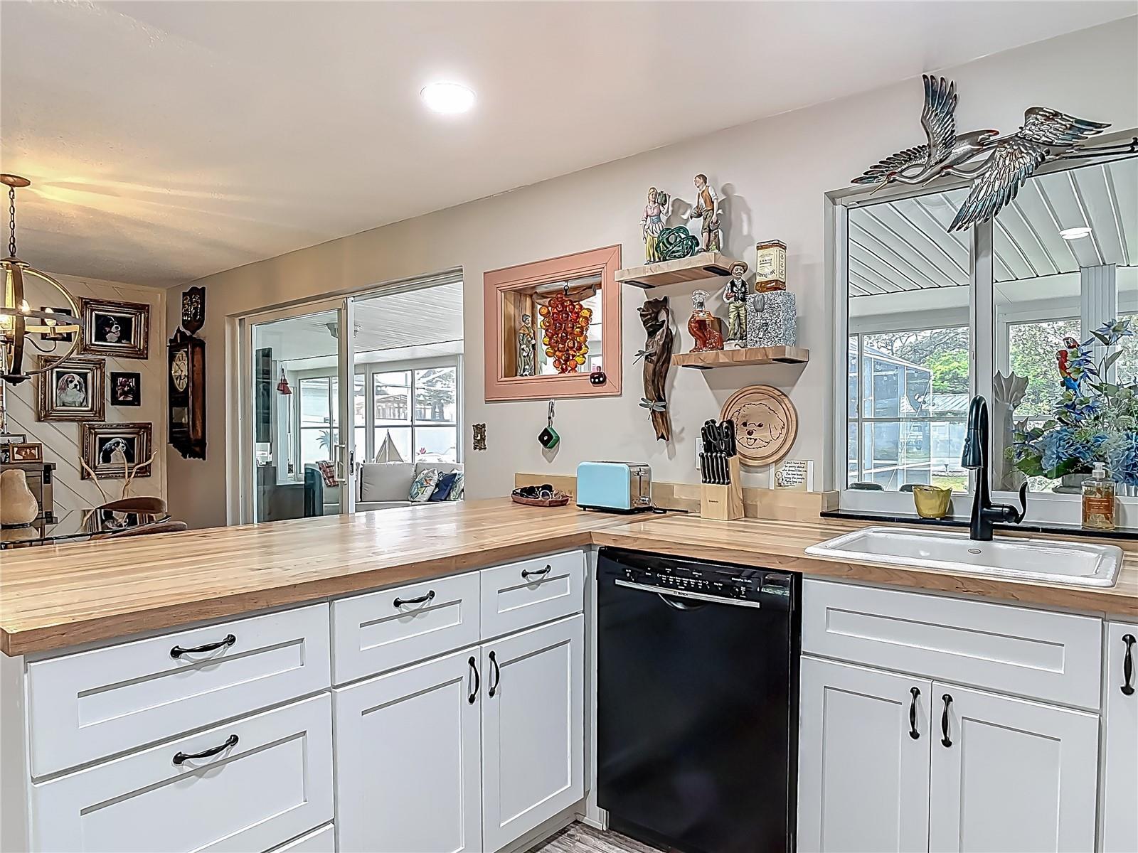 805 E 15TH AVE, NEW SMYRNA BEACH, FL, 32169