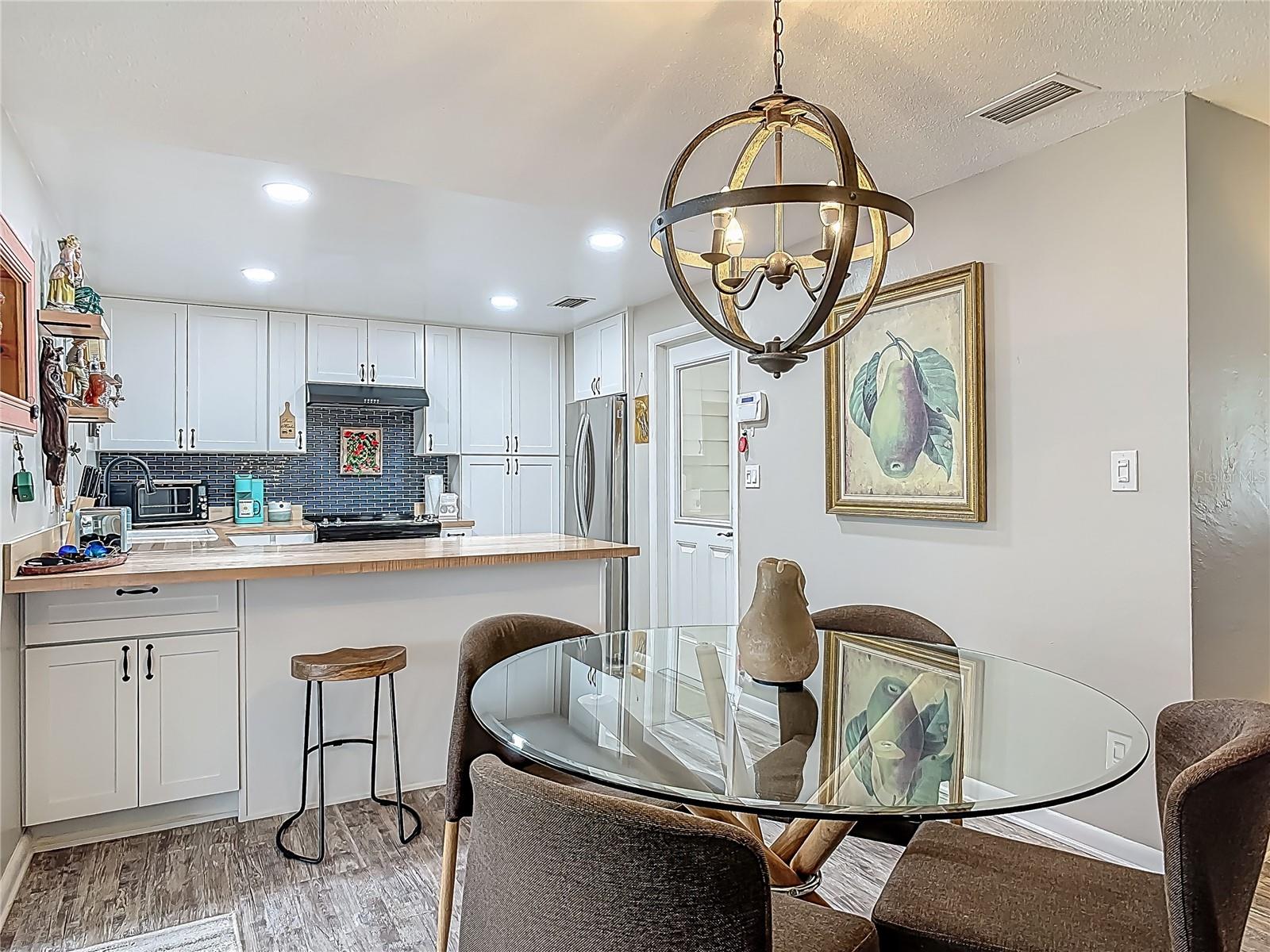 805 E 15TH AVE, NEW SMYRNA BEACH, FL, 32169