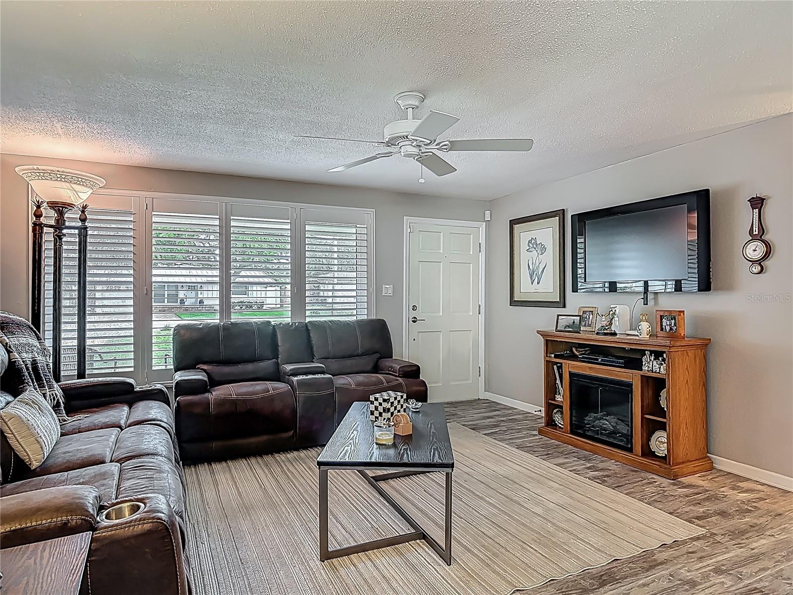 805 E 15TH AVE, NEW SMYRNA BEACH, FL, 32169