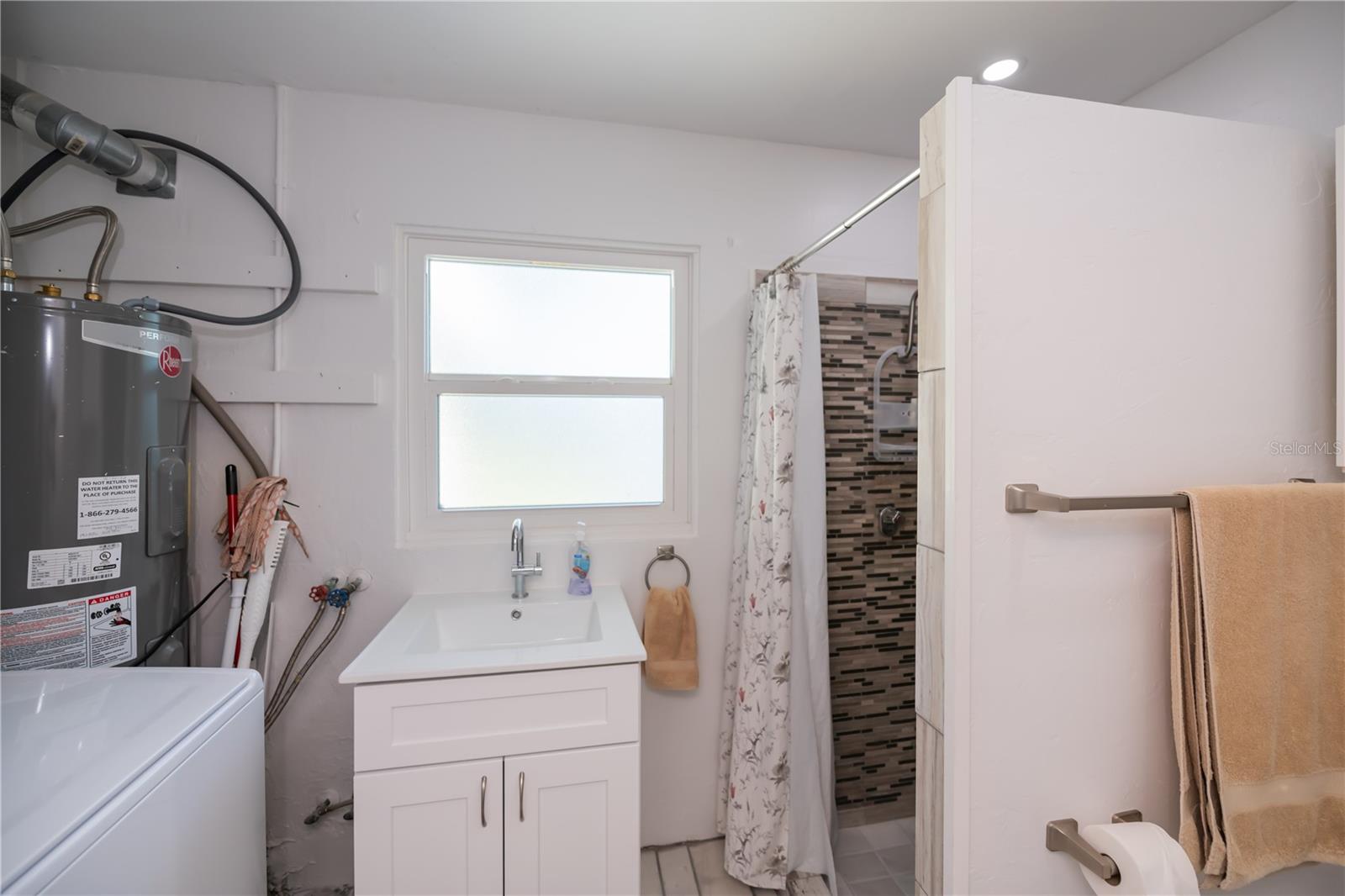 900 STEWART ST, ENGLEWOOD, FL, 34223