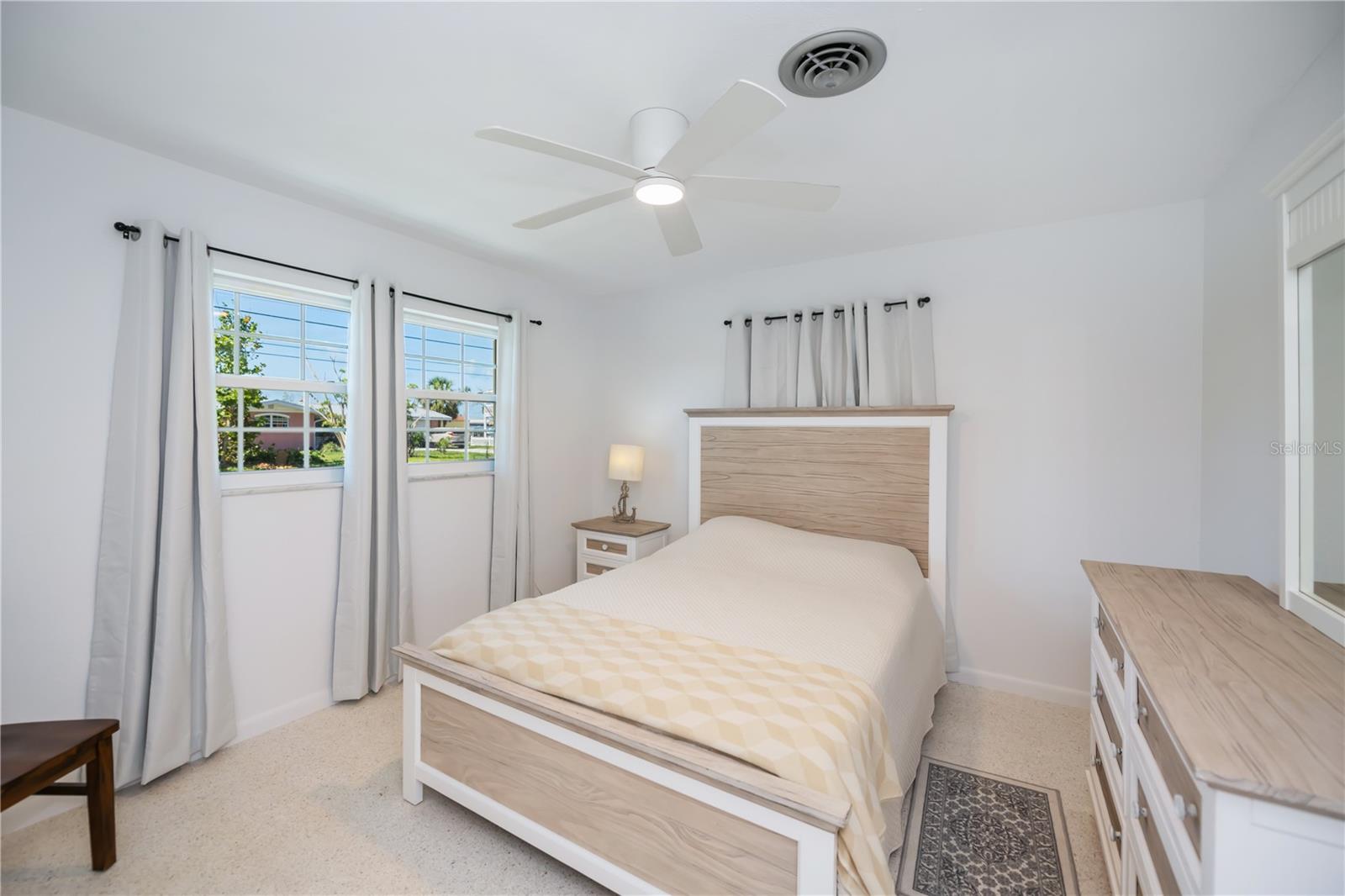 900 STEWART ST, ENGLEWOOD, FL, 34223