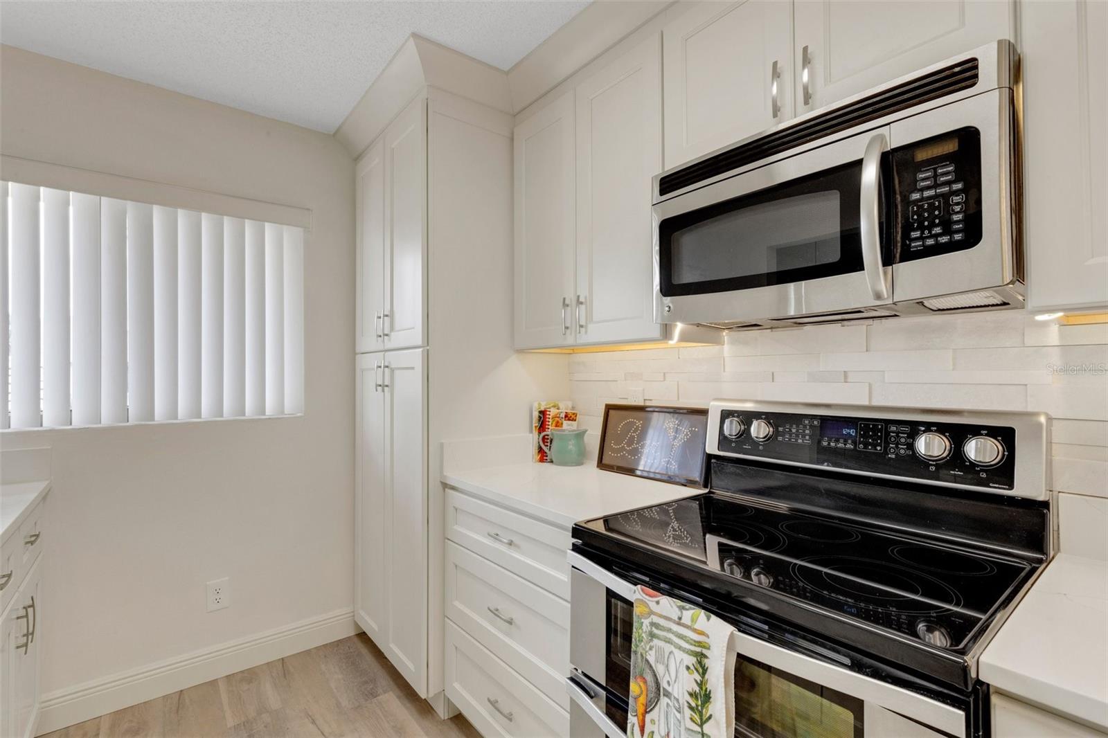 5632 ASHTON LAKE DR #5632, SARASOTA, FL, 34231