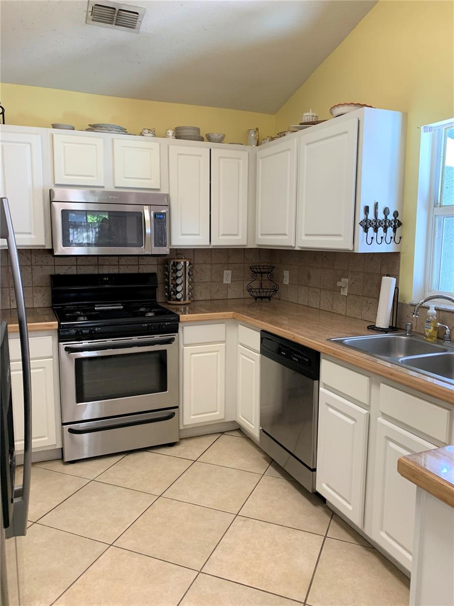 1742 CIRCE LAKE CT, ORLANDO, FL, 32826