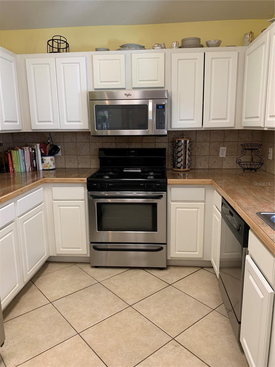 1742 CIRCE LAKE CT, ORLANDO, FL, 32826