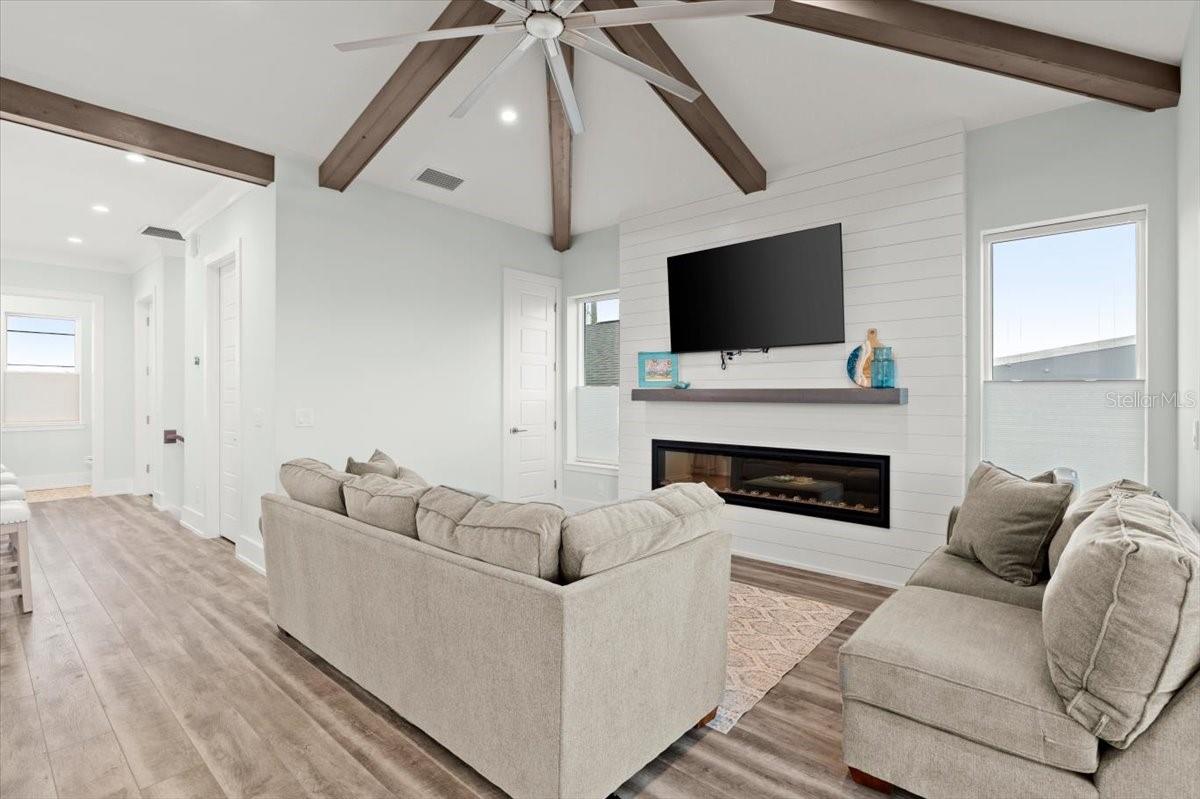 2329 S CENTRAL AVE, FLAGLER BEACH, FL, 32136