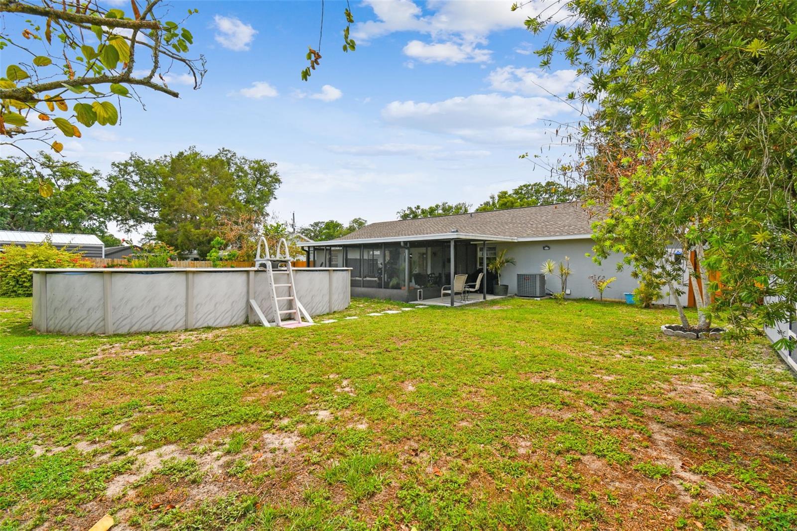 12106 MEADOW LN, SAN ANTONIO, FL, 33576