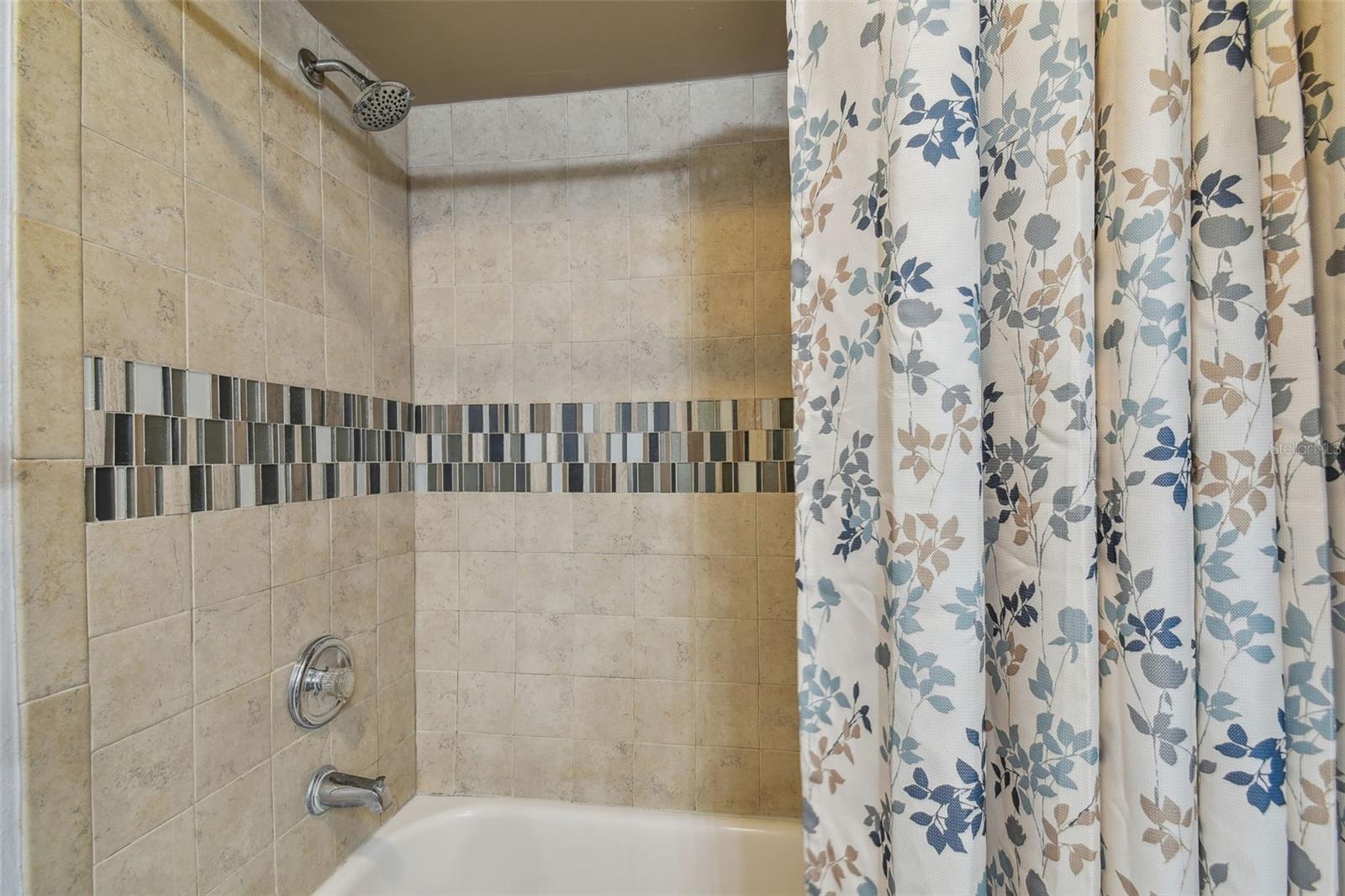 12106 MEADOW LN, SAN ANTONIO, FL, 33576