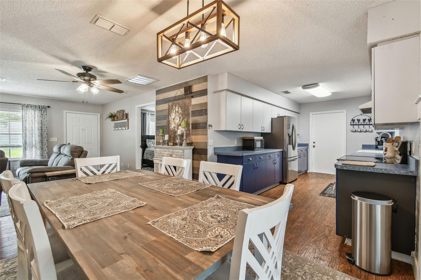 12106 MEADOW LN, SAN ANTONIO, FL, 33576