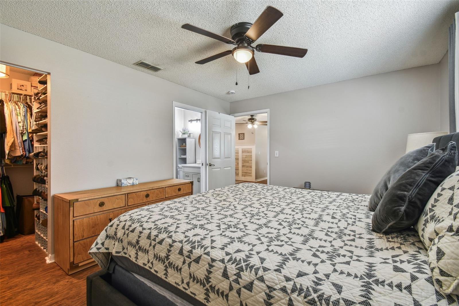 12106 MEADOW LN, SAN ANTONIO, FL, 33576