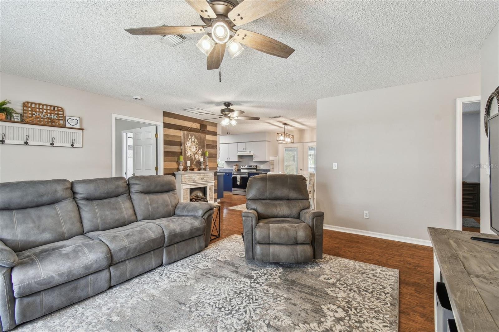 12106 MEADOW LN, SAN ANTONIO, FL, 33576