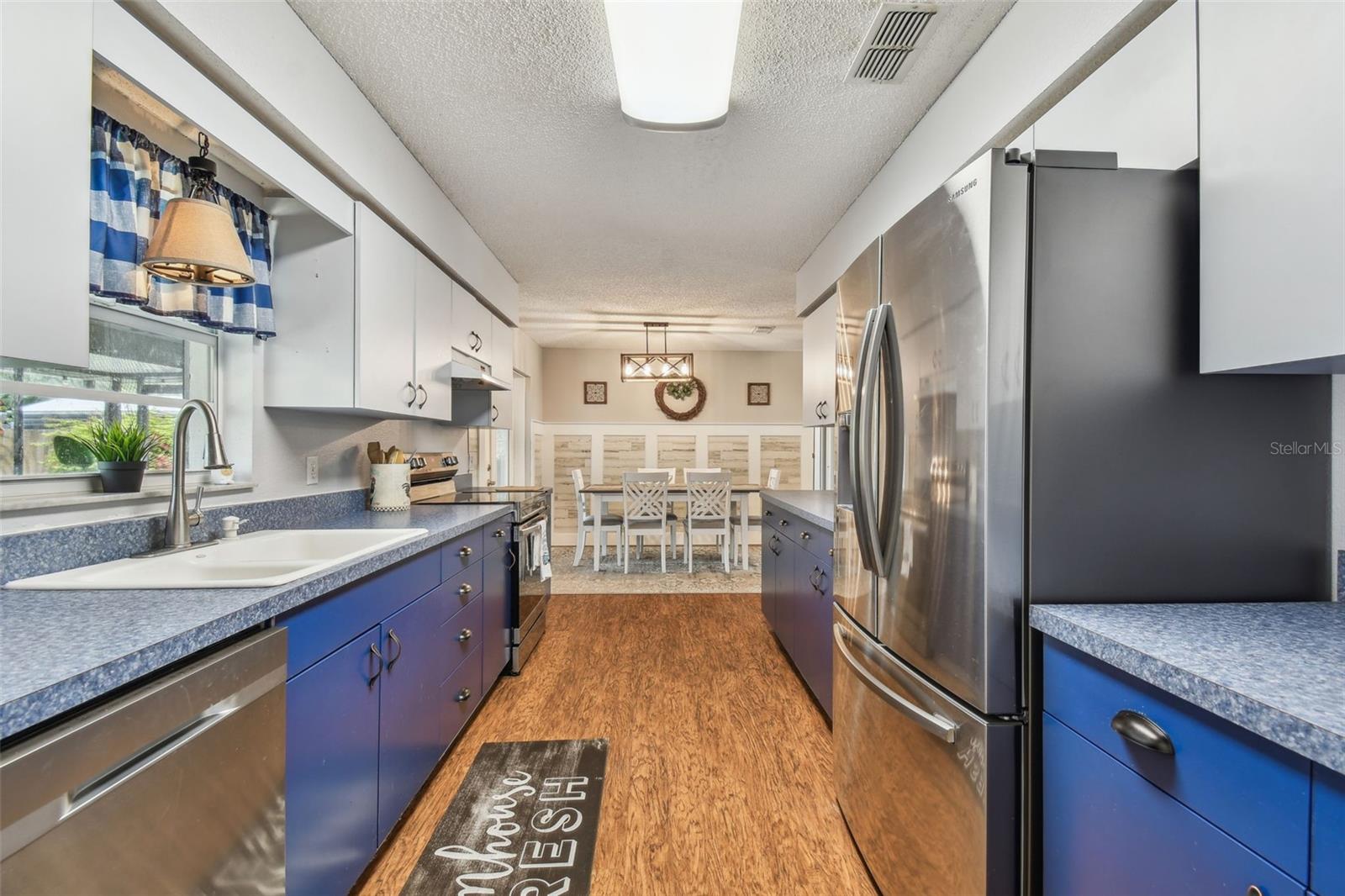 12106 MEADOW LN, SAN ANTONIO, FL, 33576