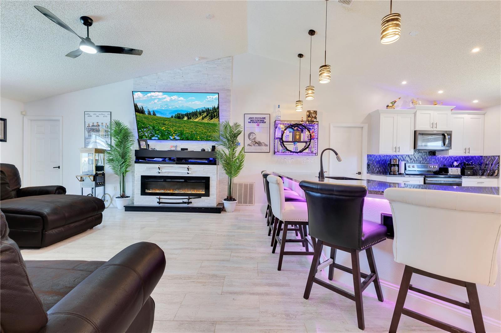 2397 ALBURY AVE, DELTONA, FL, 32738