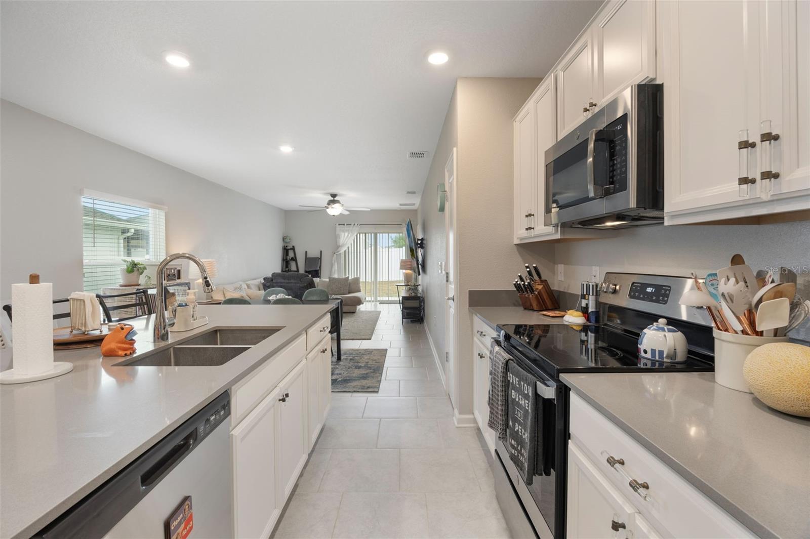 6816 PERCH HAMMOCK LOOP, GROVELAND, FL, 34736