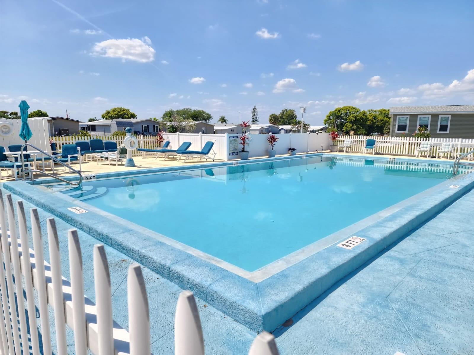 L4952803 Property Photo