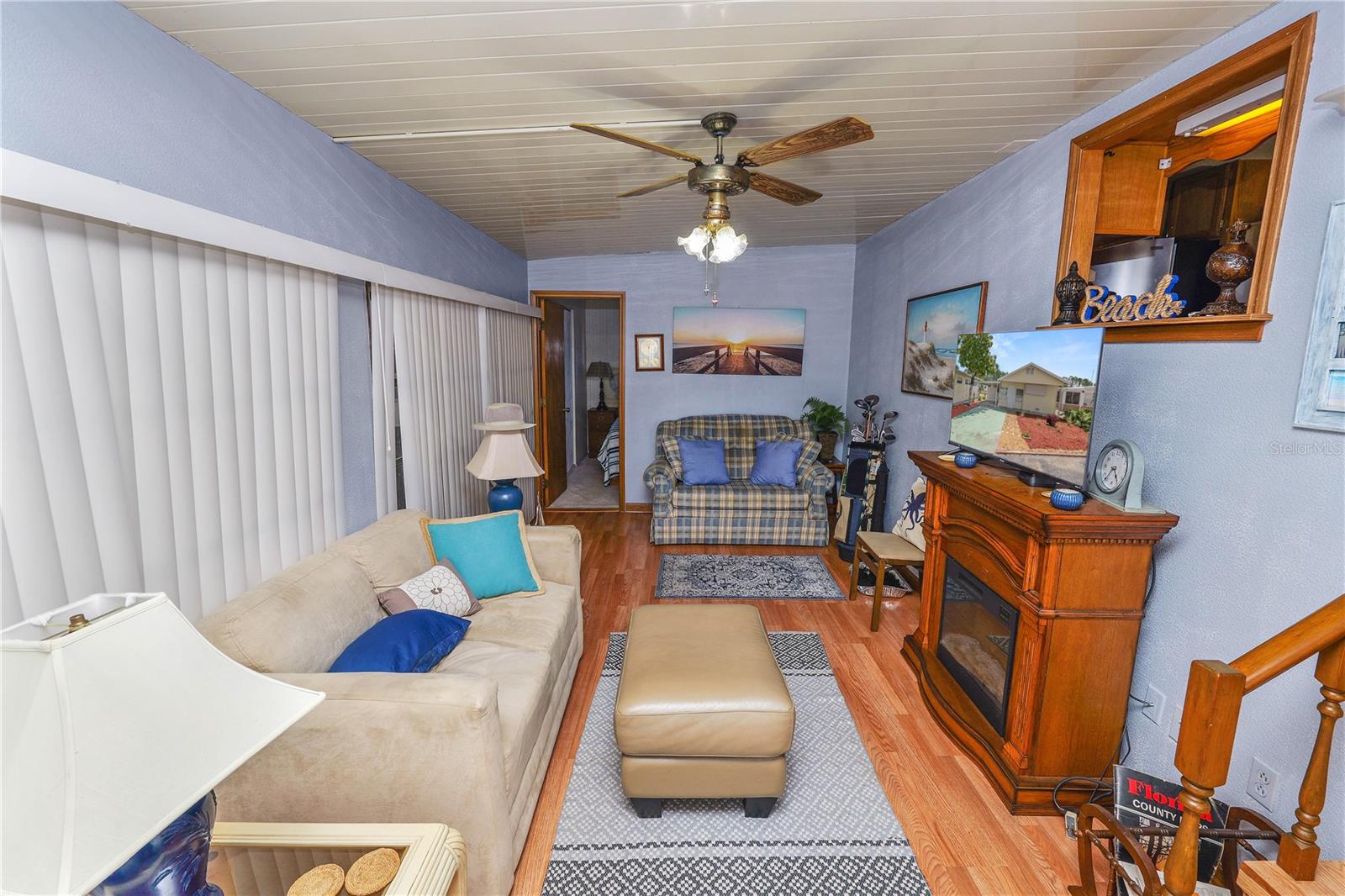 L4952803 Property Photo