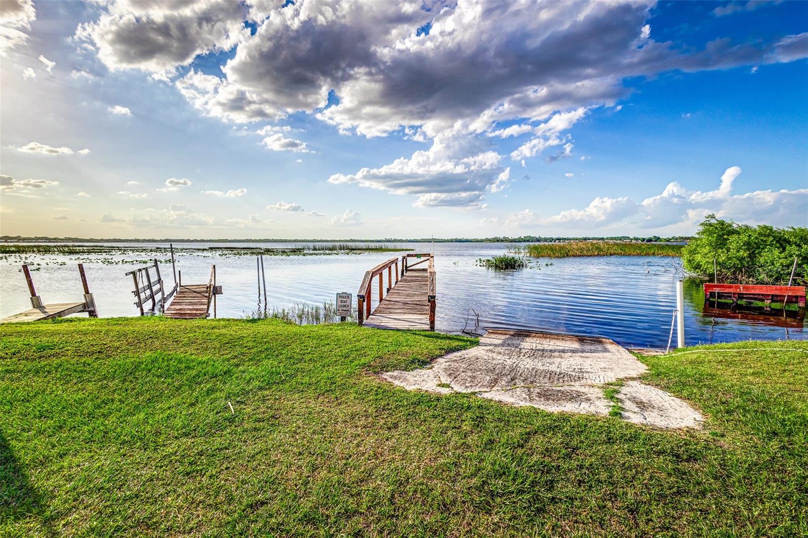 L4952803 Property Photo