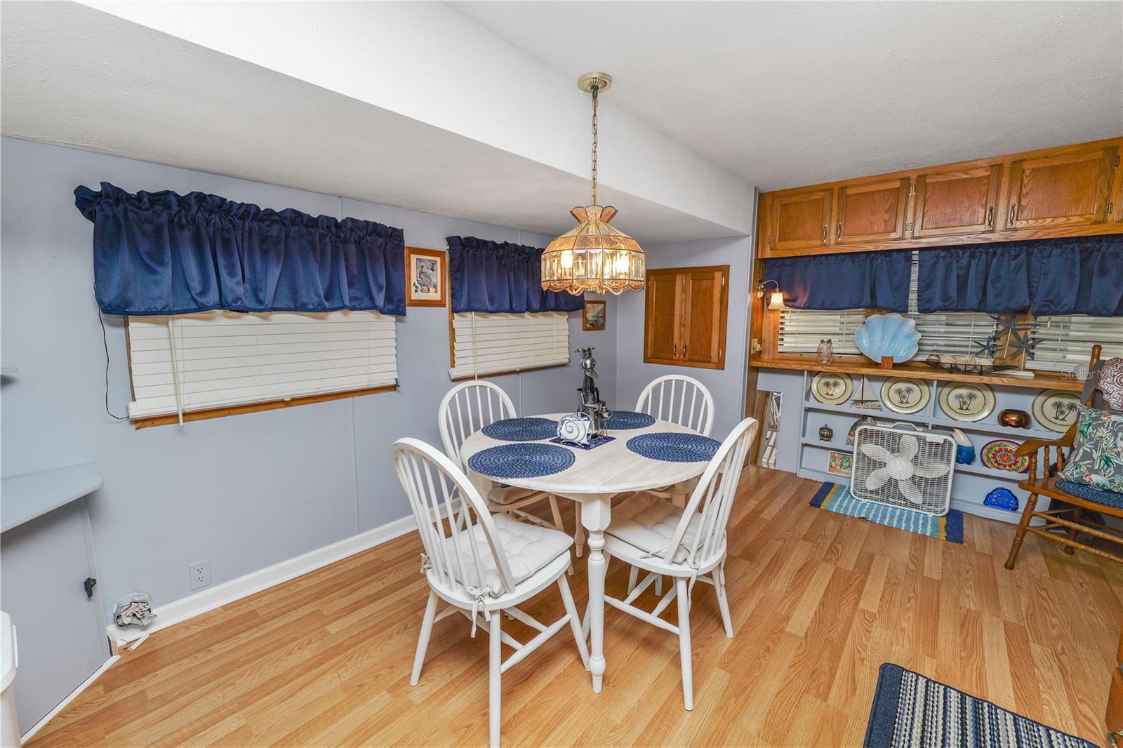 L4952803 Property Photo