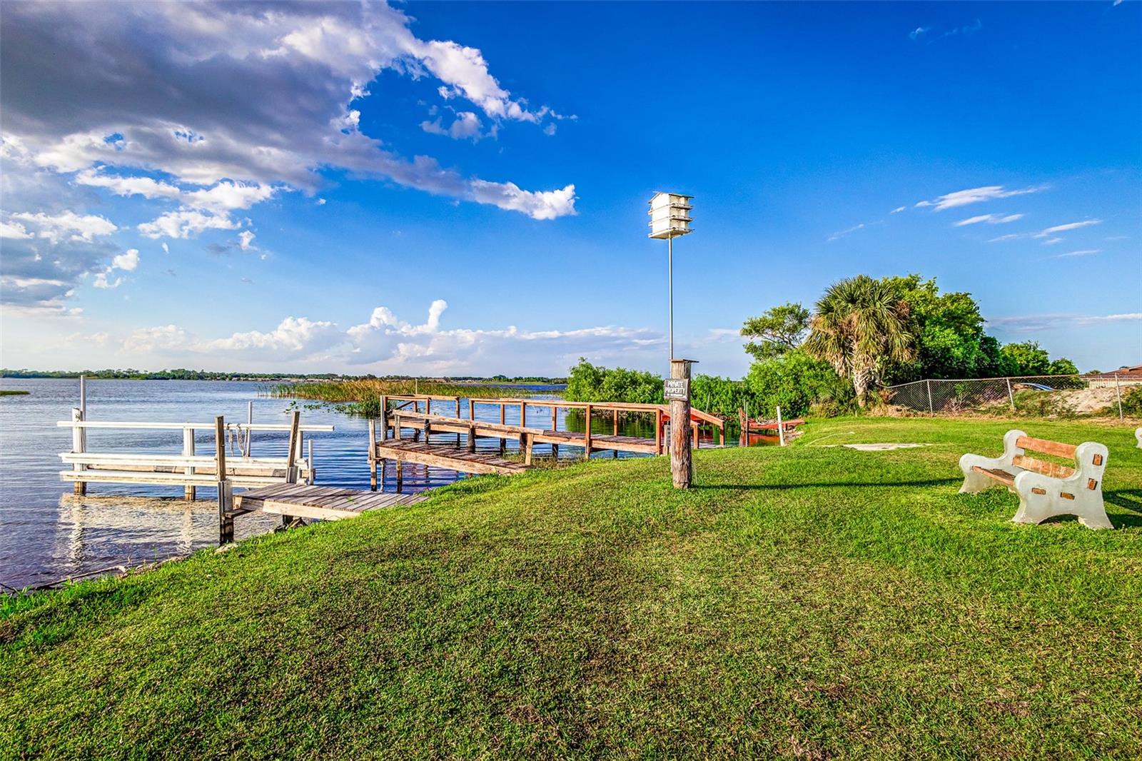 L4952803 Property Photo