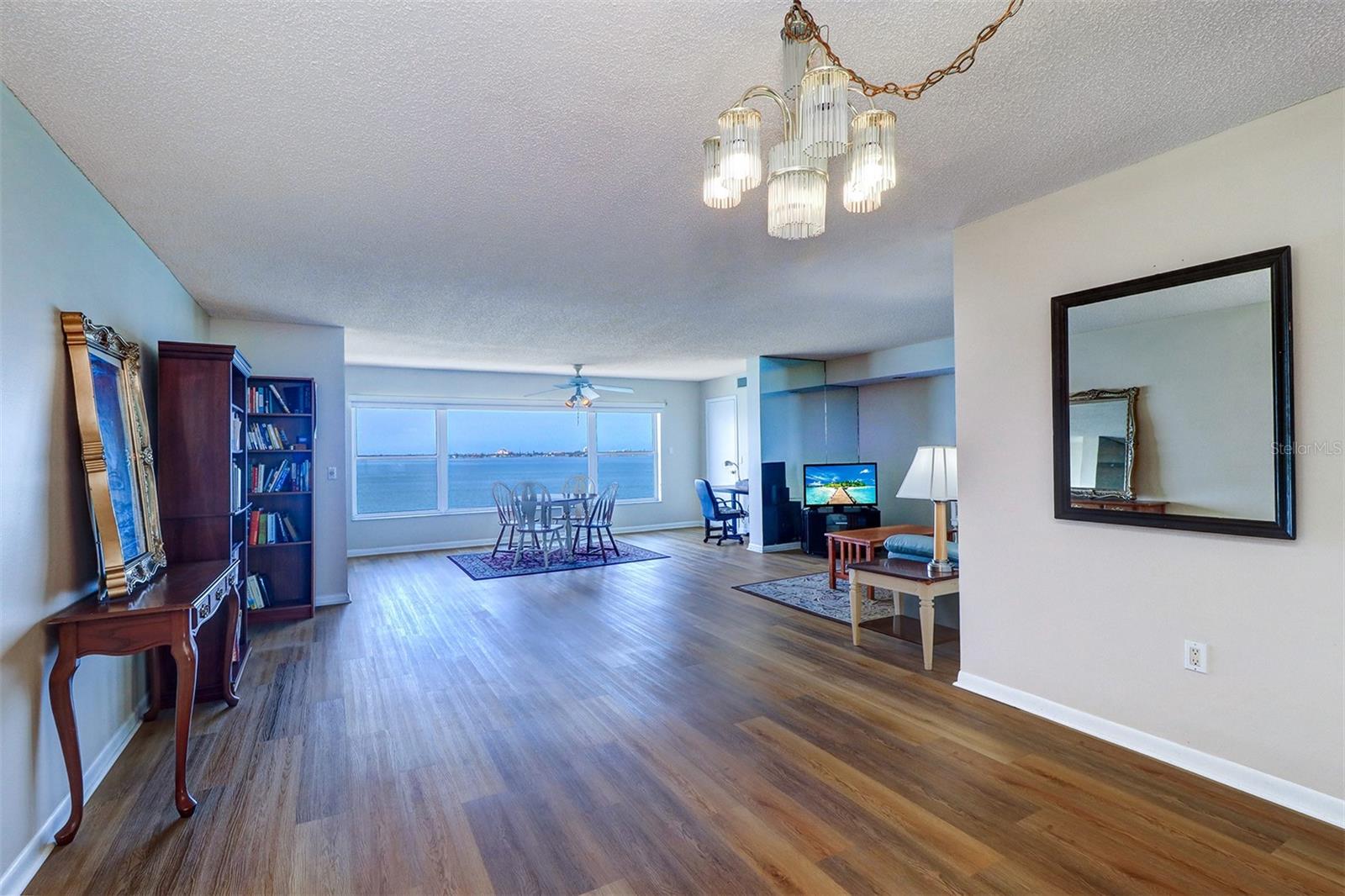 6020 SHORE BLVD S #503, GULFPORT, FL, 33707