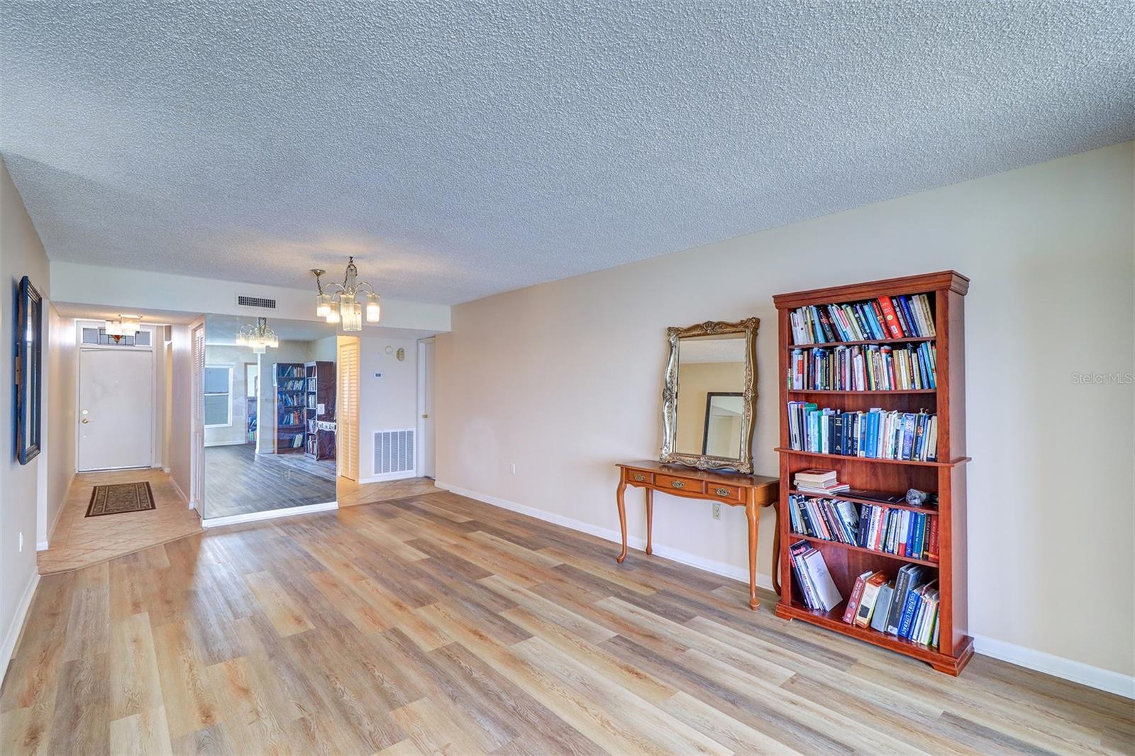 6020 SHORE BLVD S #503, GULFPORT, FL, 33707