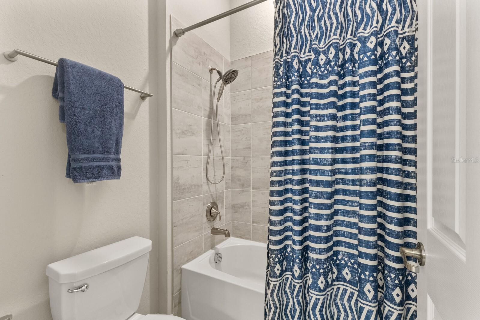 7004 HIGHGATE LN, LAKEWOOD RANCH, FL, 34202