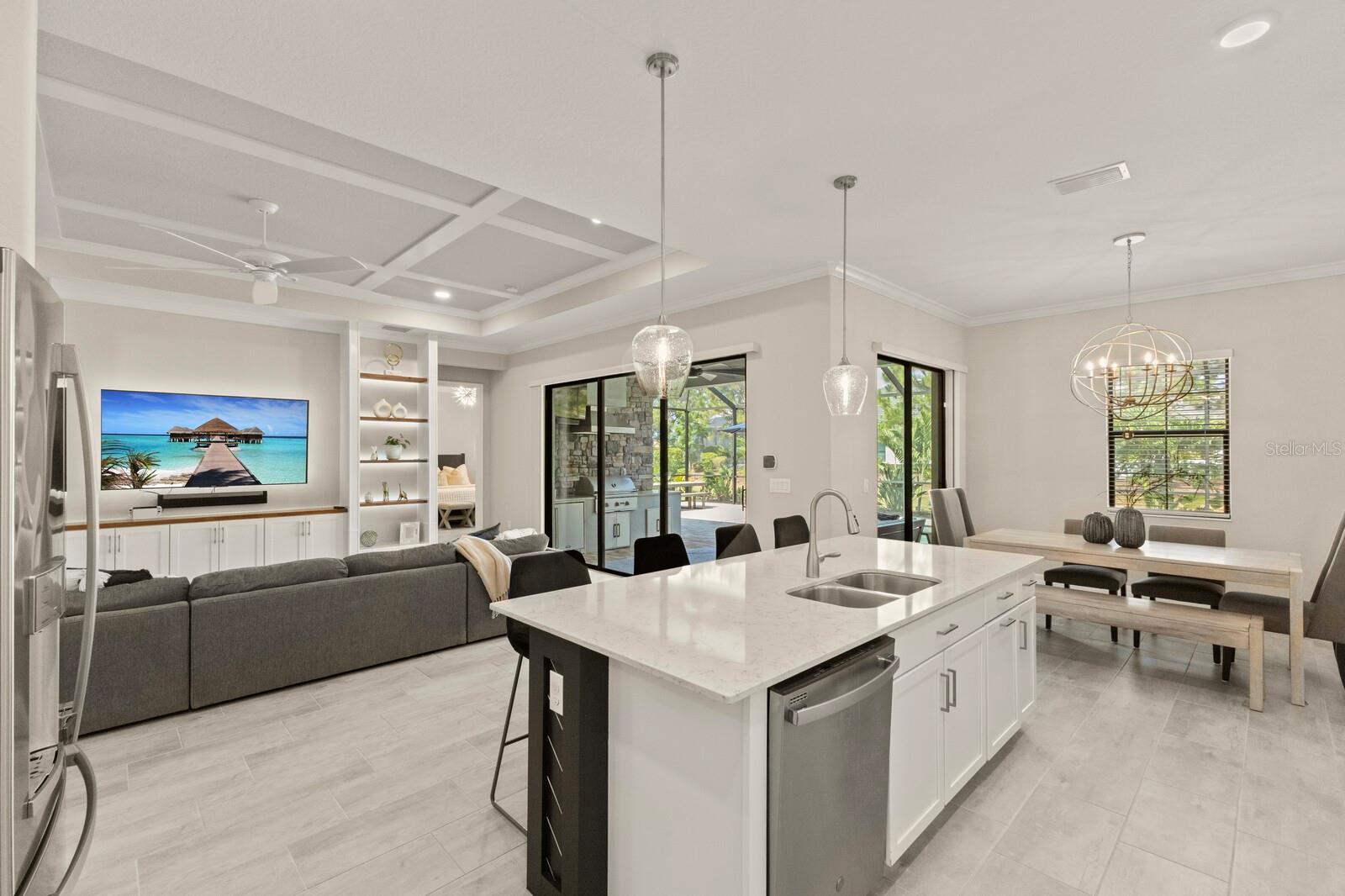 7004 HIGHGATE LN, LAKEWOOD RANCH, FL, 34202