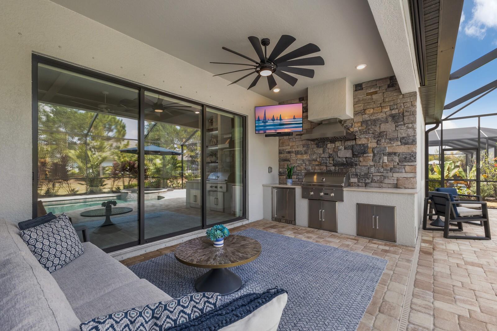 7004 HIGHGATE LN, LAKEWOOD RANCH, FL, 34202