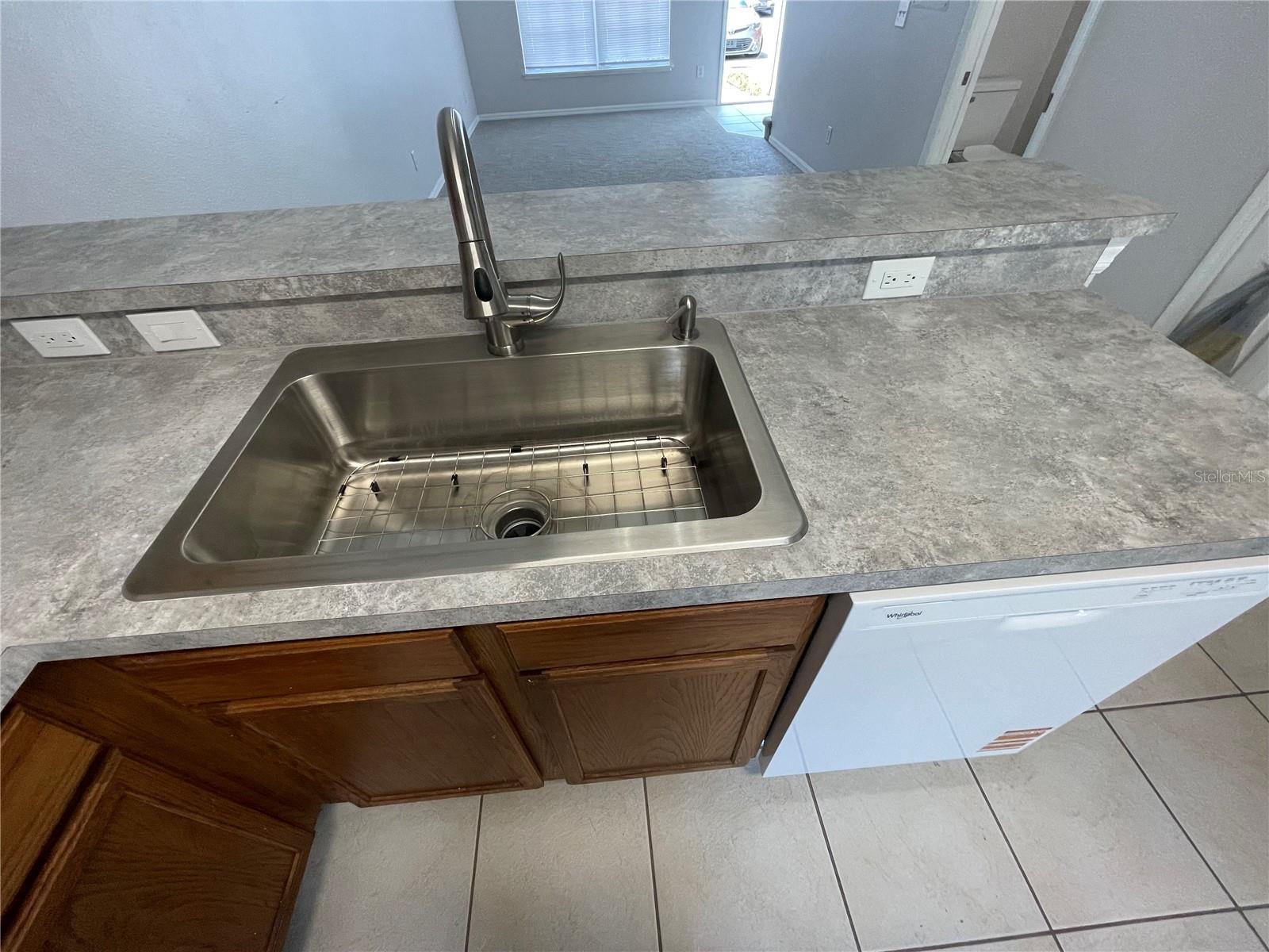 514 WILTON CIR, SANFORD, FL, 32773