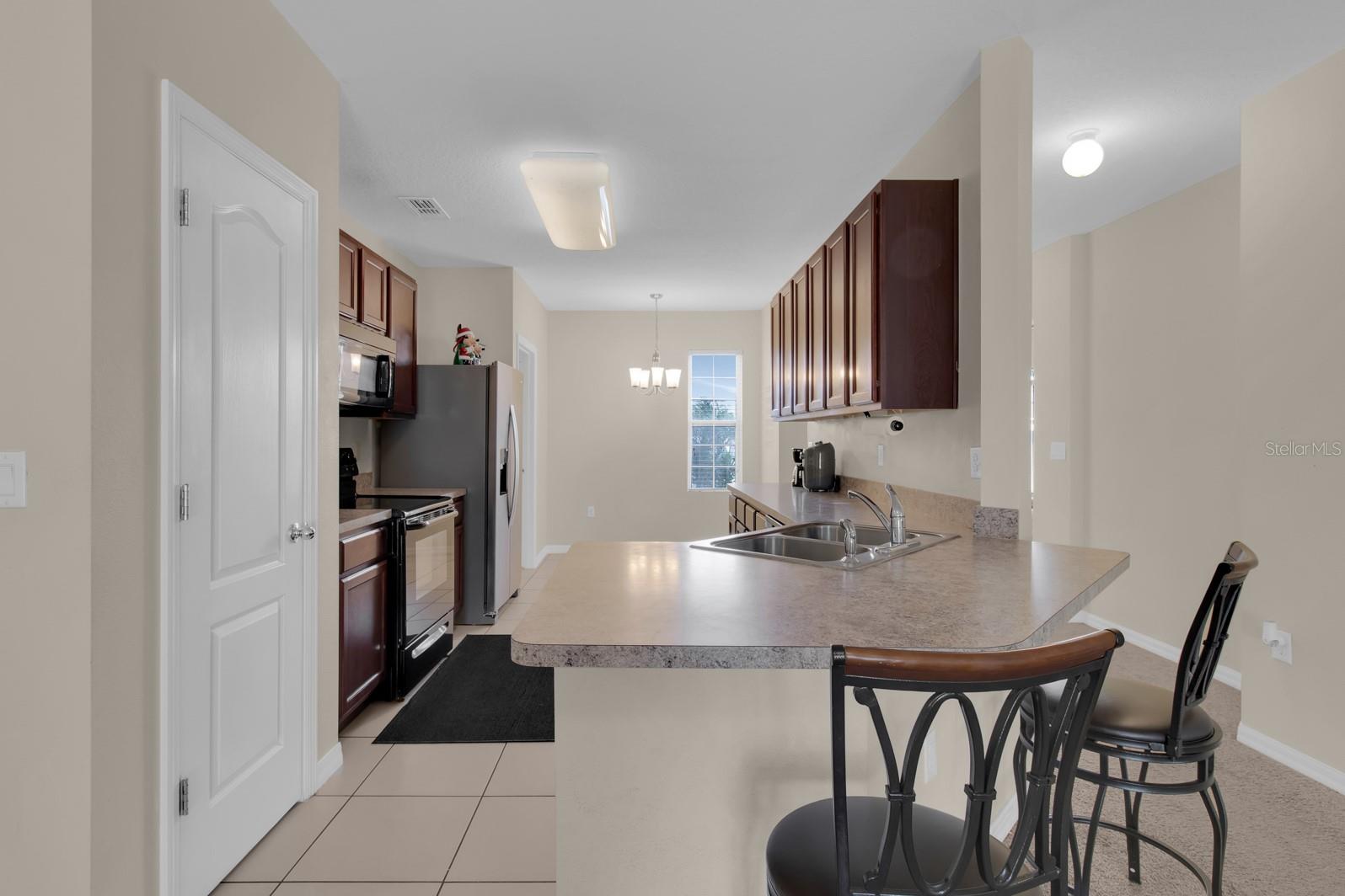 561 LAKE CUMMINGS WAY, LAKE ALFRED, FL, 33850