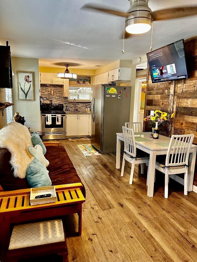 6903 11TH AVE E, PALMETTO, FL, 34221