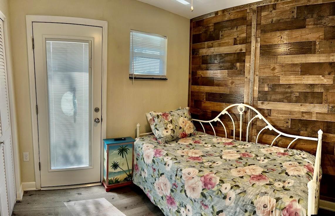 6903 11TH AVE E, PALMETTO, FL, 34221