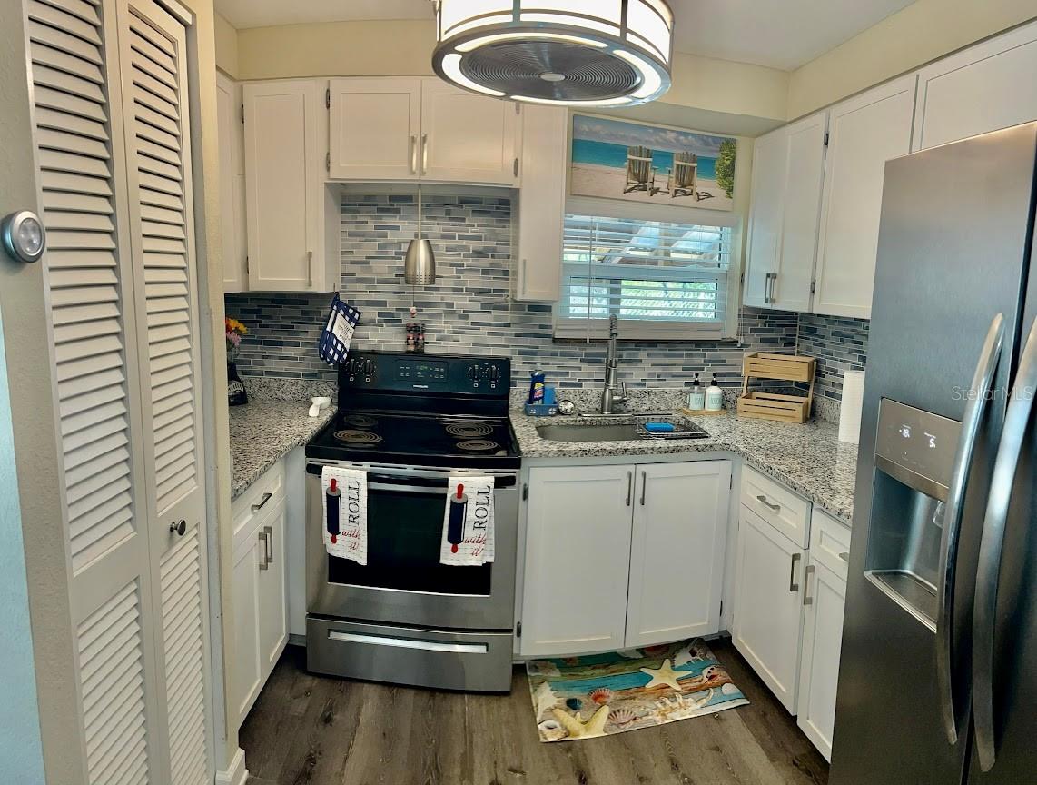 6903 11TH AVE E, PALMETTO, FL, 34221