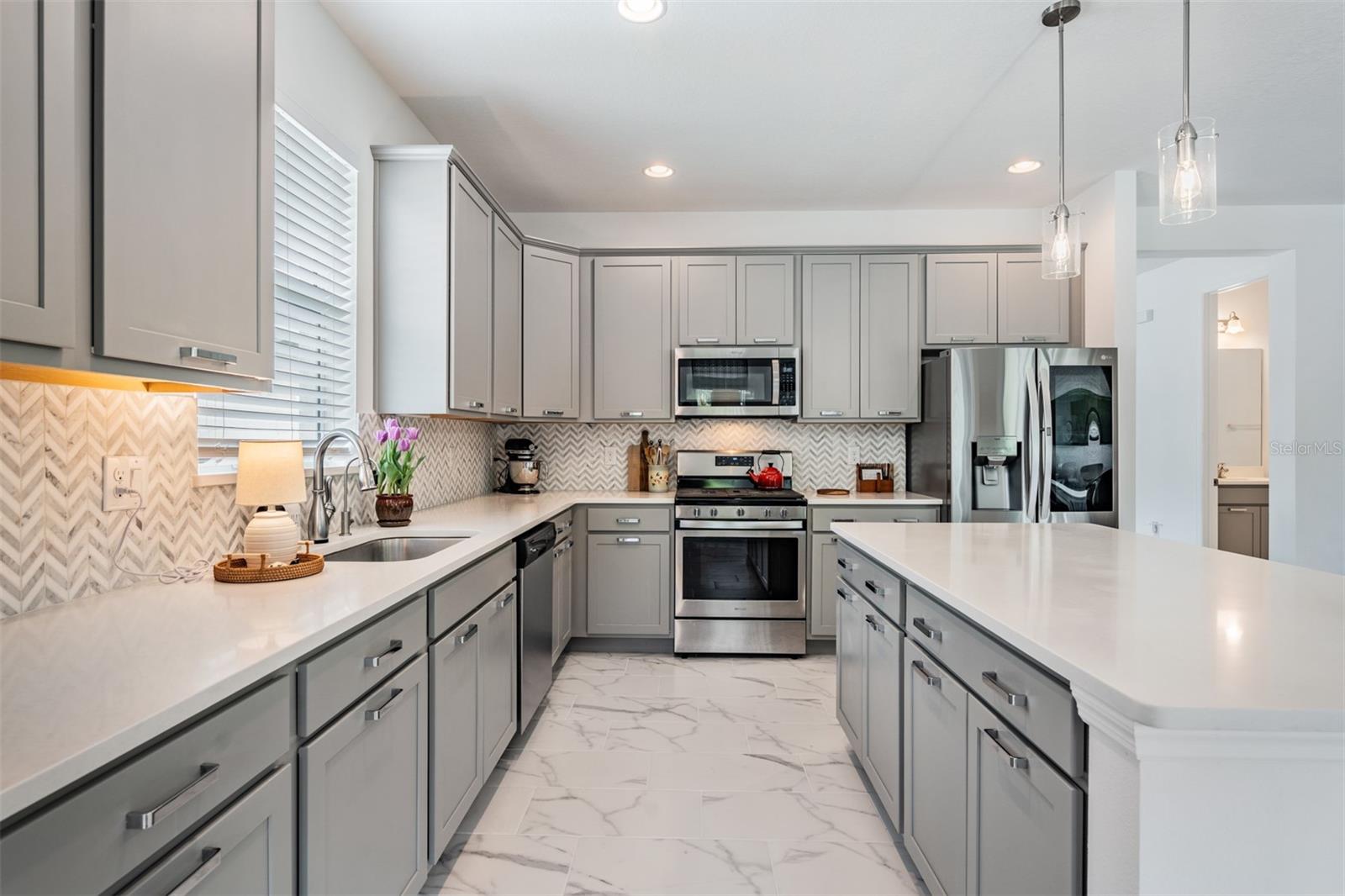 19608 LONESOME PINE DR, LAND O LAKES, FL, 34638