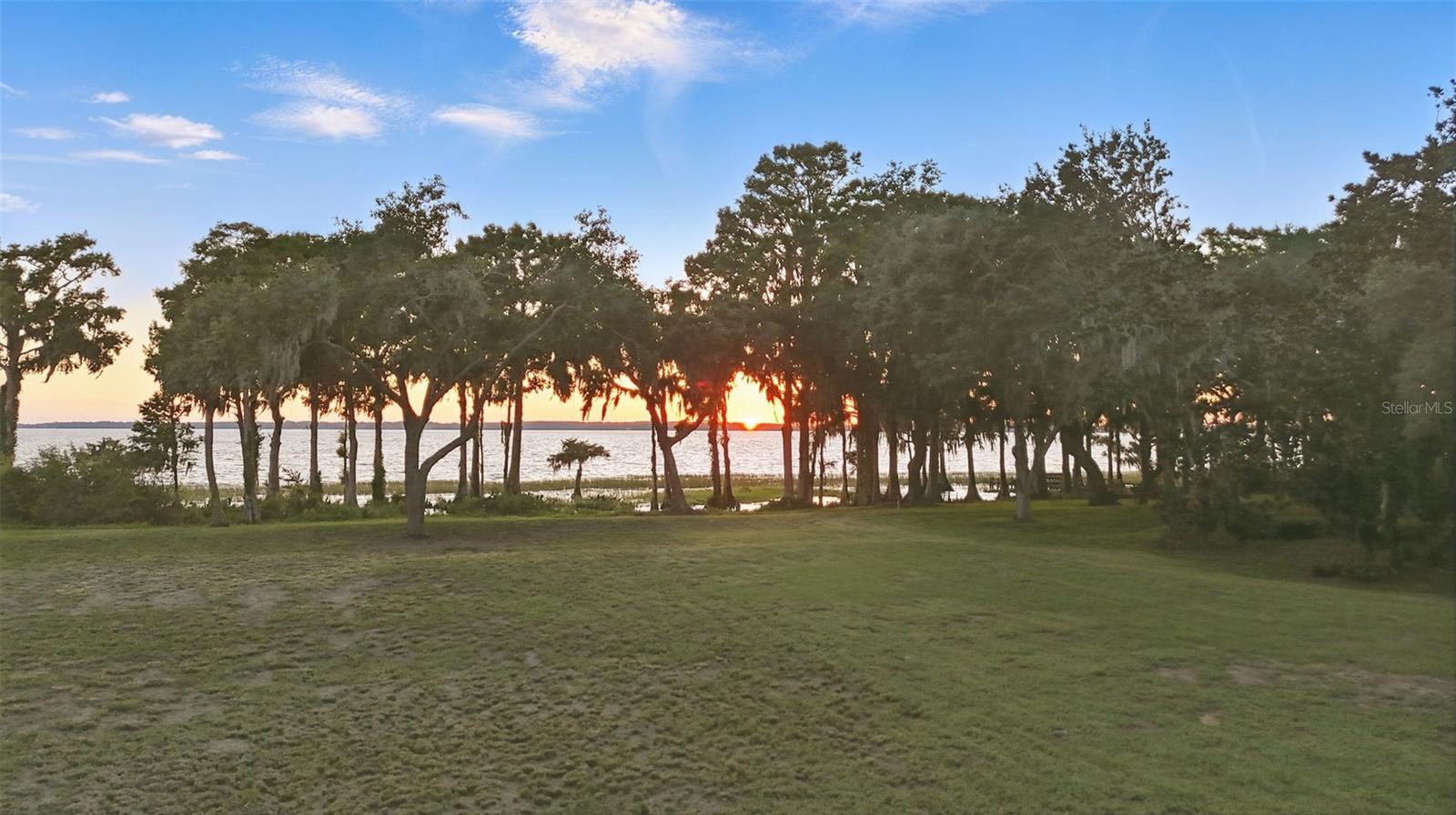 1150 PENINSULA DR, TAVARES, FL, 32778